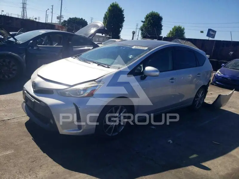 2015 Toyota PRIUS фото