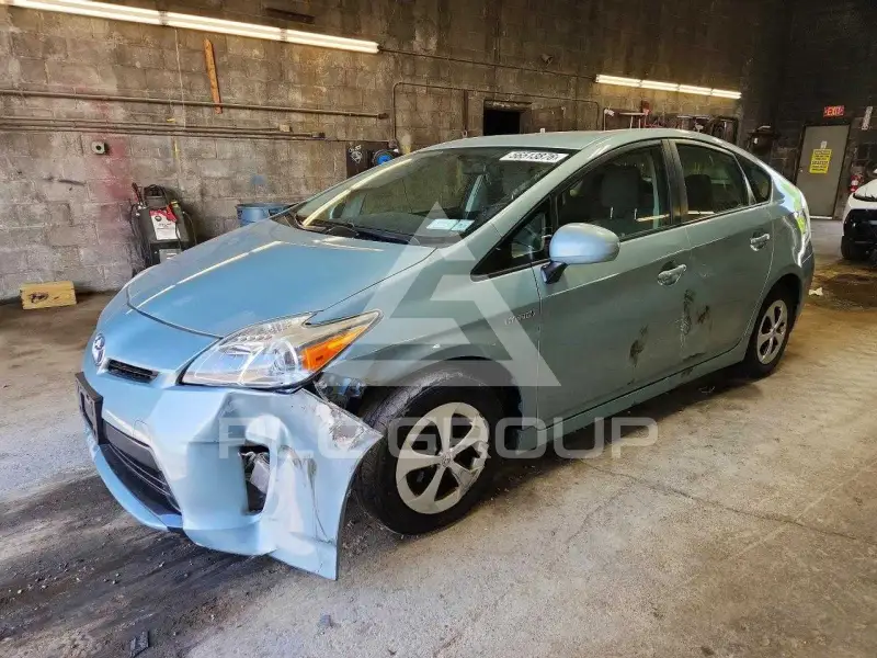 2015 Toyota PRIUS фото