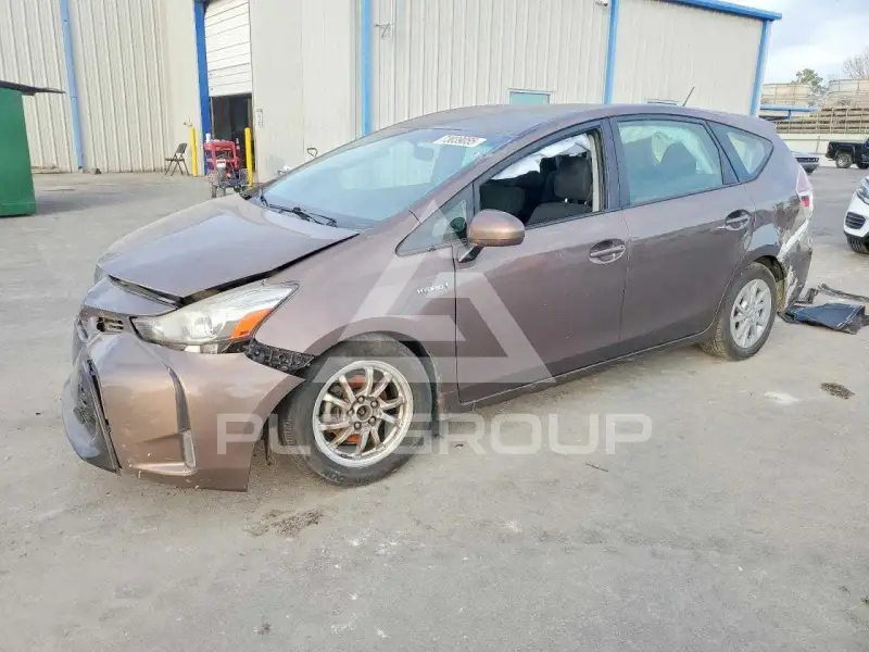 2015 Toyota PRIUS фото