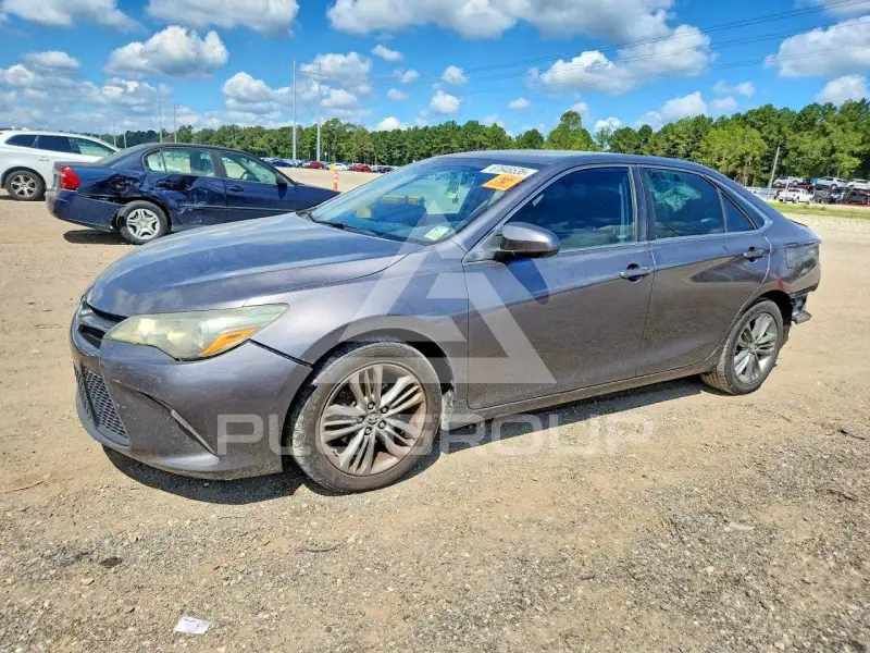 2015 Toyota CAMRY фото