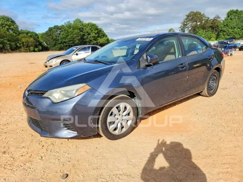 2015 Toyota COROLLA фото