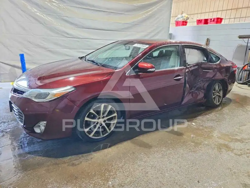 2015 Toyota AVALON photo