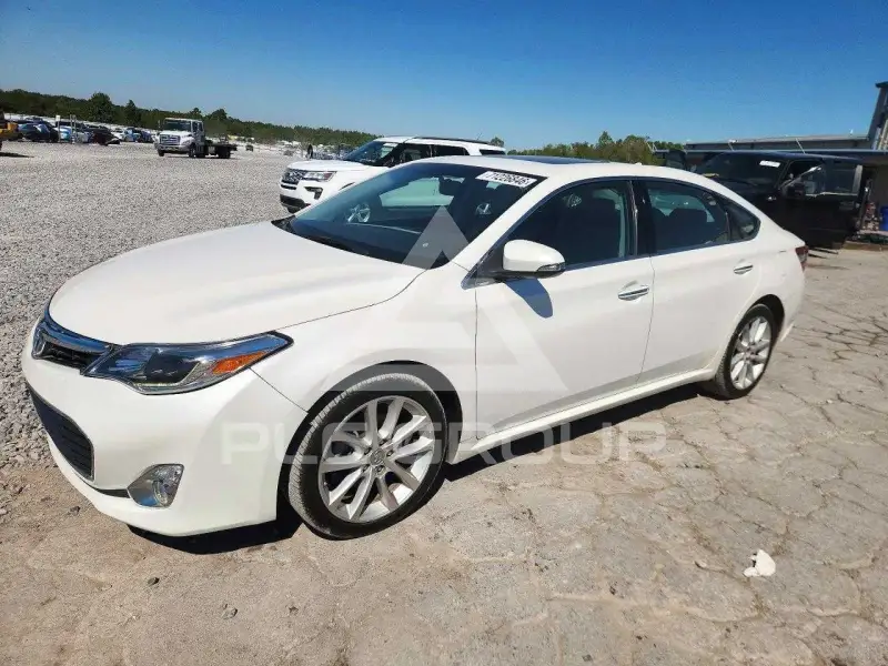 2015 Toyota AVALON photo