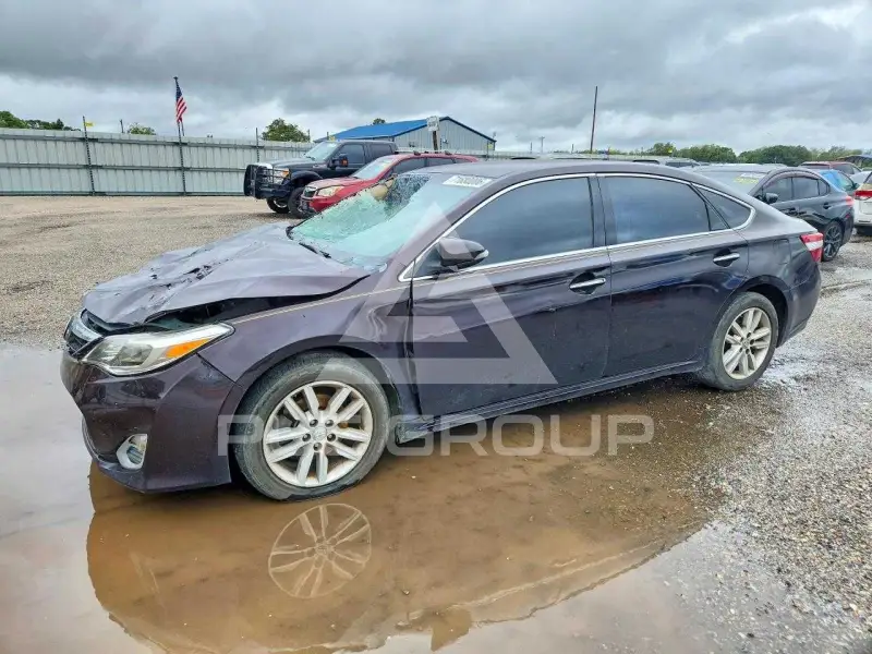 2015 Toyota AVALON фото