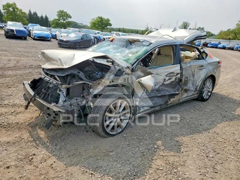 2015 Toyota AVALON photo