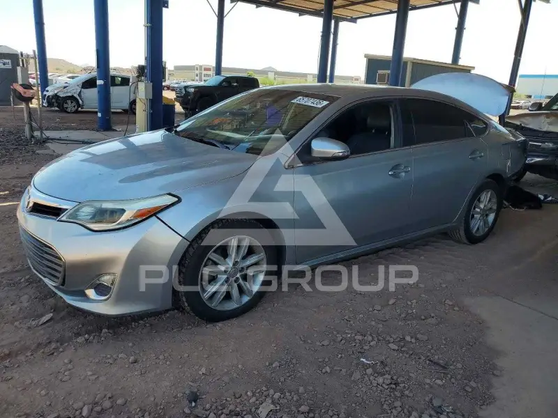 2015 Toyota AVALON фото