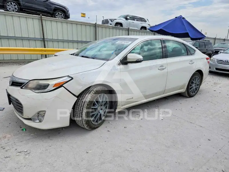 2015 Toyota AVALON фото