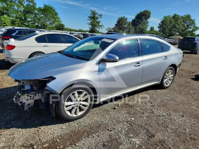 2015 Toyota AVALON фото