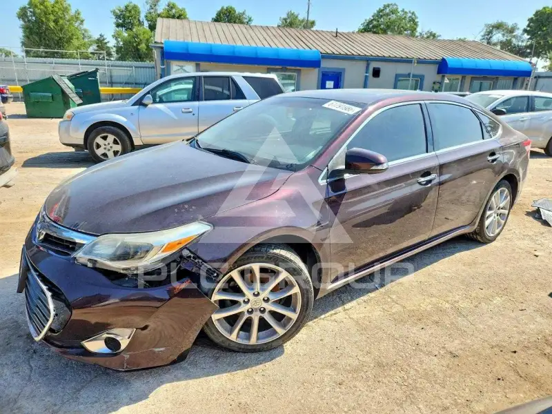 2015 Toyota AVALON photo