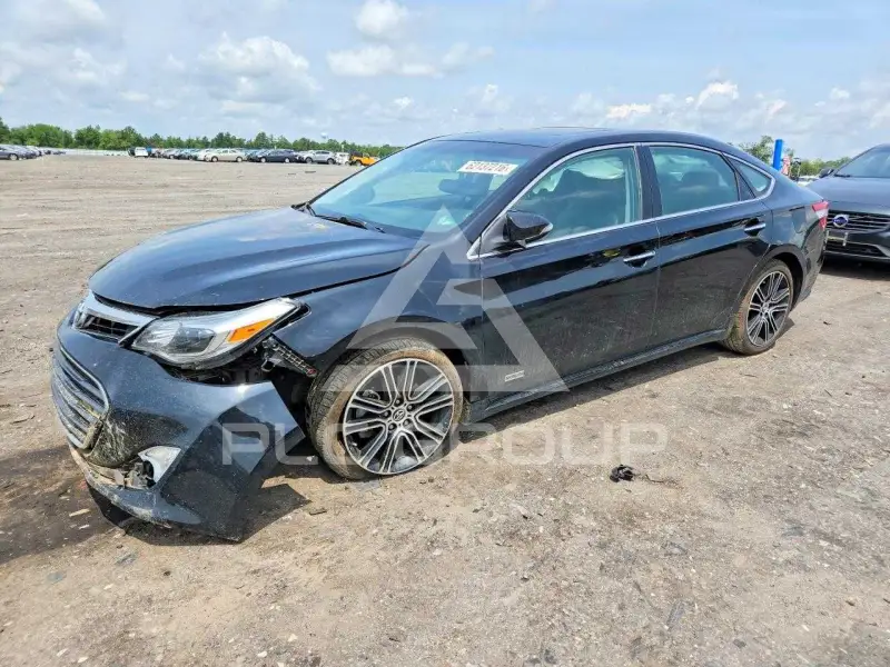 2015 Toyota AVALON photo