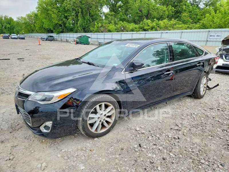 2015 Toyota AVALON фото