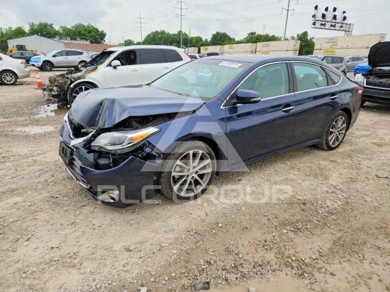 2015 Toyota AVALON photo