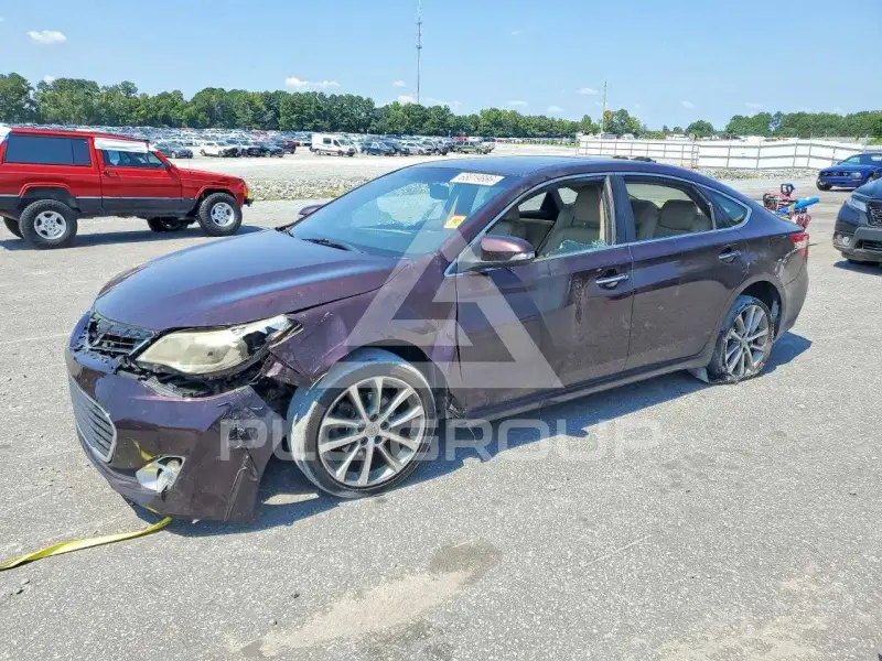2015 Toyota AVALON photo