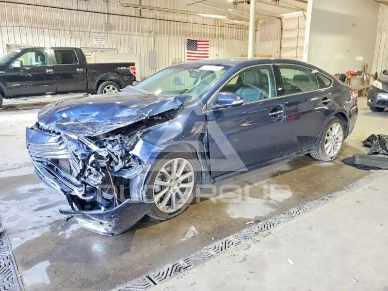 2015 Toyota AVALON фото