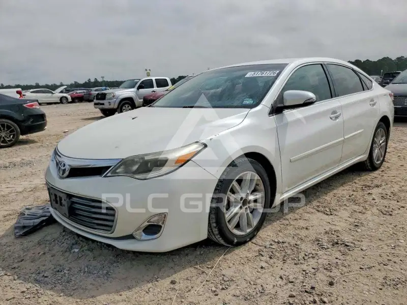 2015 Toyota AVALON photo