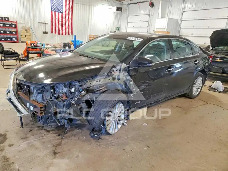 2015 Toyota AVALON фото