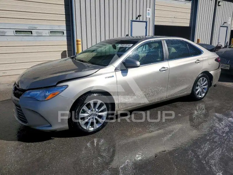 2015 Toyota CAMRY фото