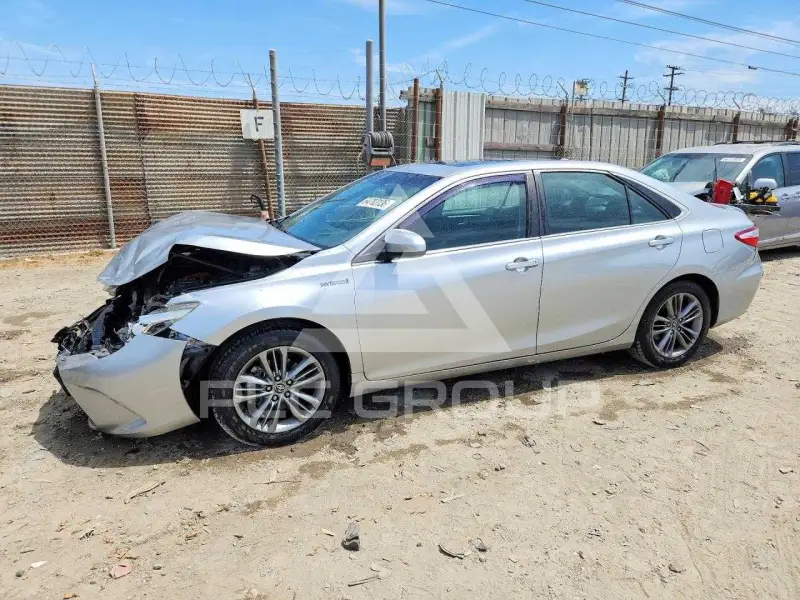 2015 Toyota CAMRY photo