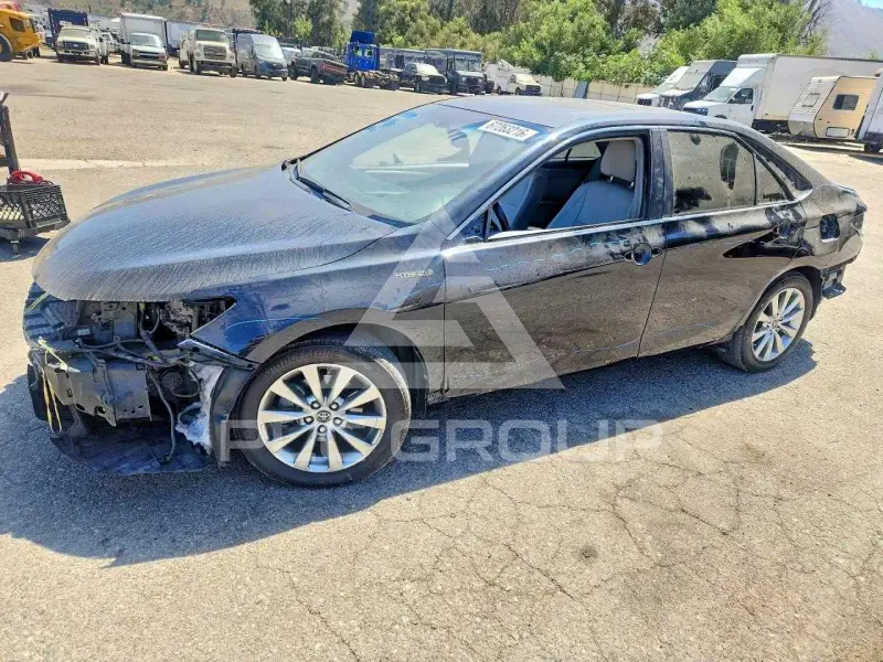 2015 Toyota CAMRY photo