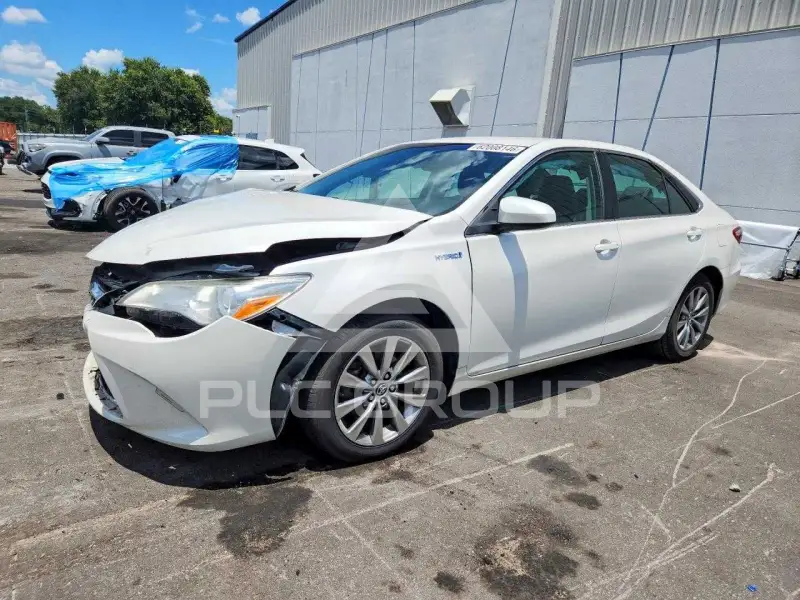 2015 Toyota CAMRY photo
