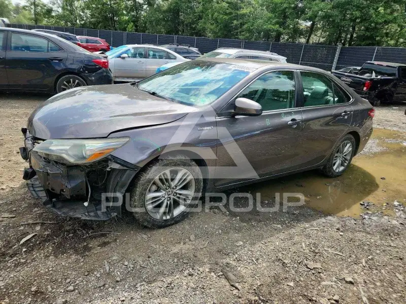 2015 Toyota CAMRY фото