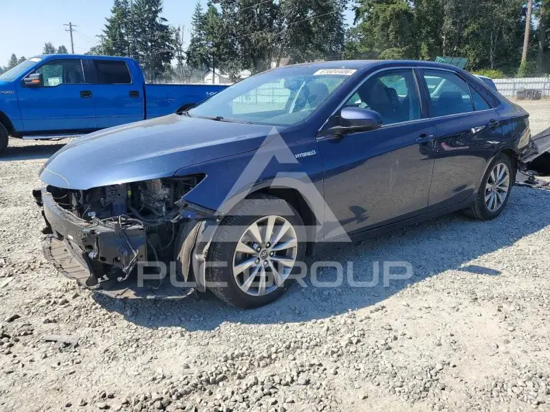 2015 Toyota CAMRY фото