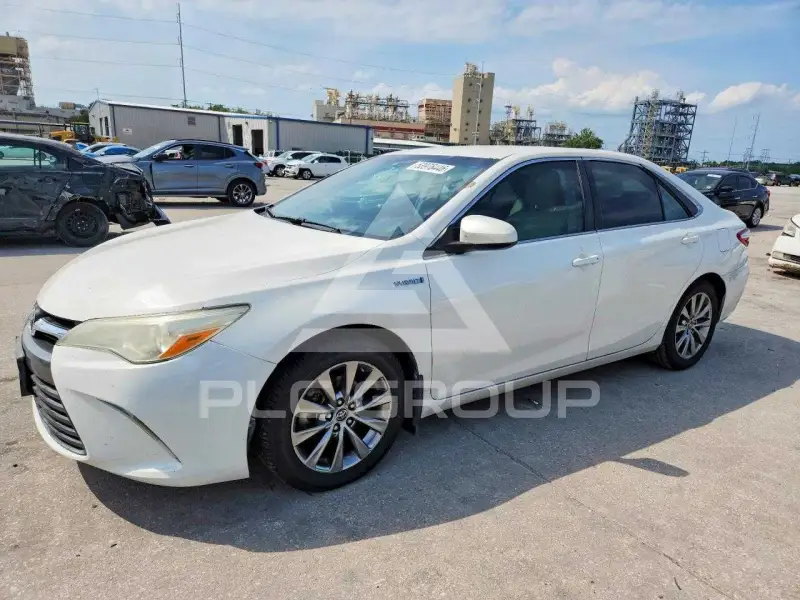 2015 Toyota CAMRY фото