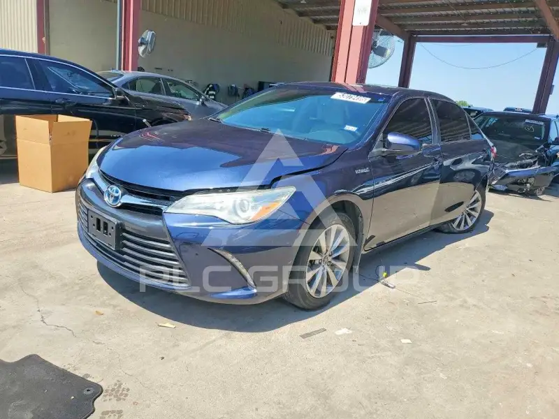 2015 Toyota CAMRY фото