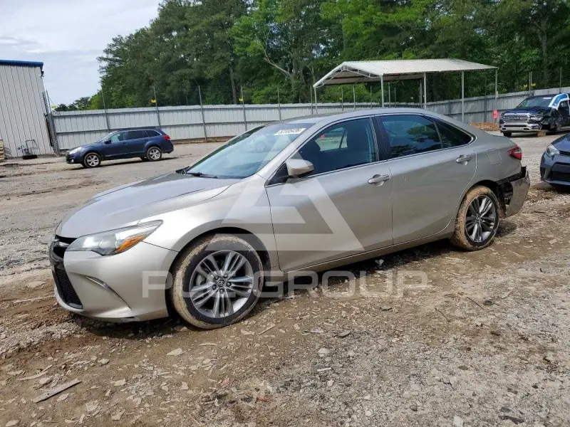 2015 Toyota CAMRY фото