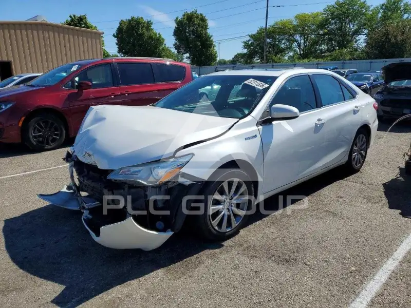2015 Toyota CAMRY фото