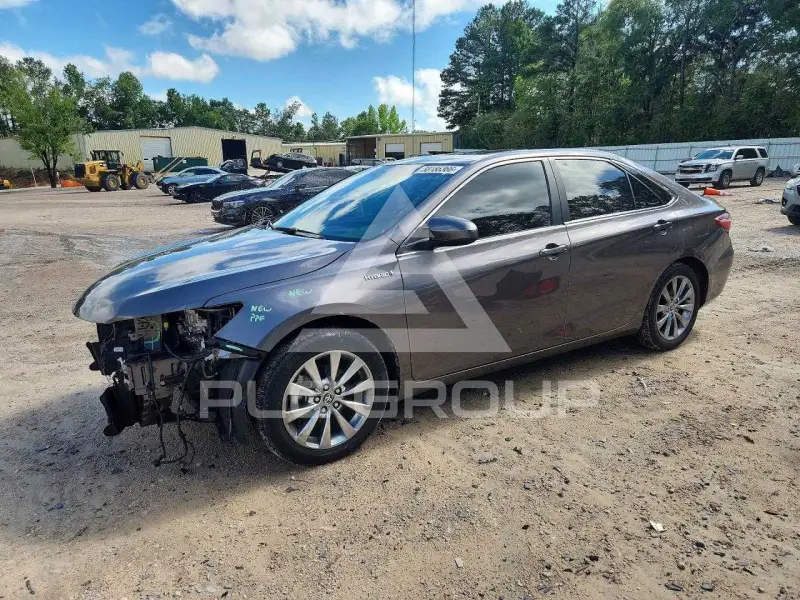 2015 Toyota CAMRY фото