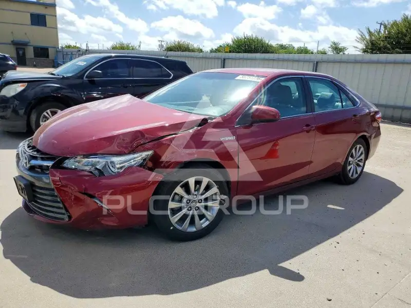 2015 Toyota CAMRY фото