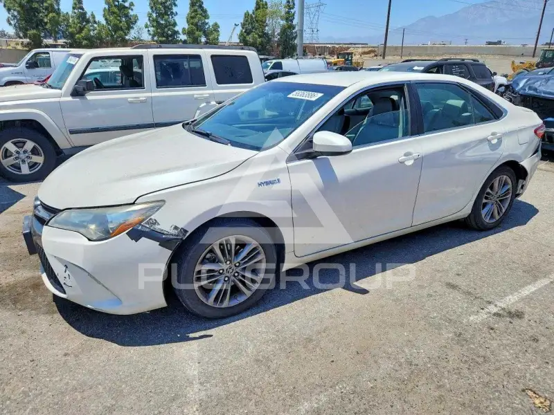 2015 Toyota CAMRY фото