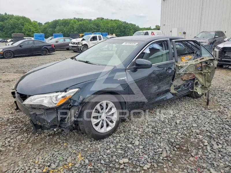 2015 Toyota CAMRY фото