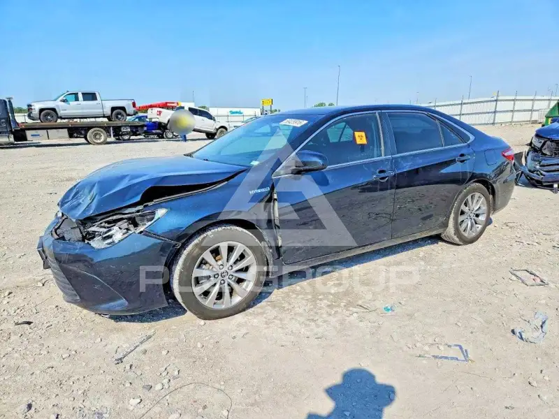 2015 Toyota CAMRY фото