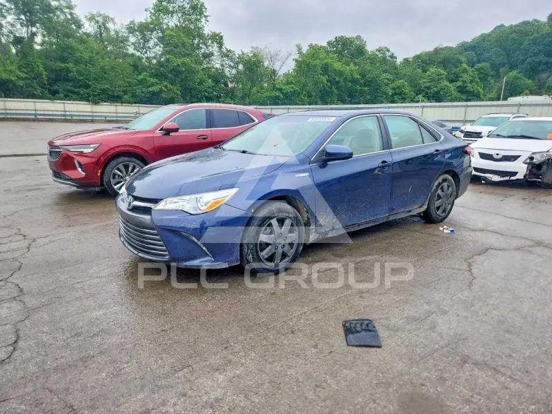 2015 Toyota CAMRY фото