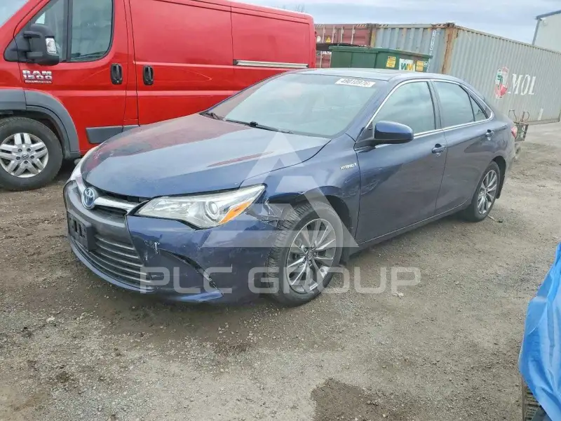 2015 Toyota CAMRY фото