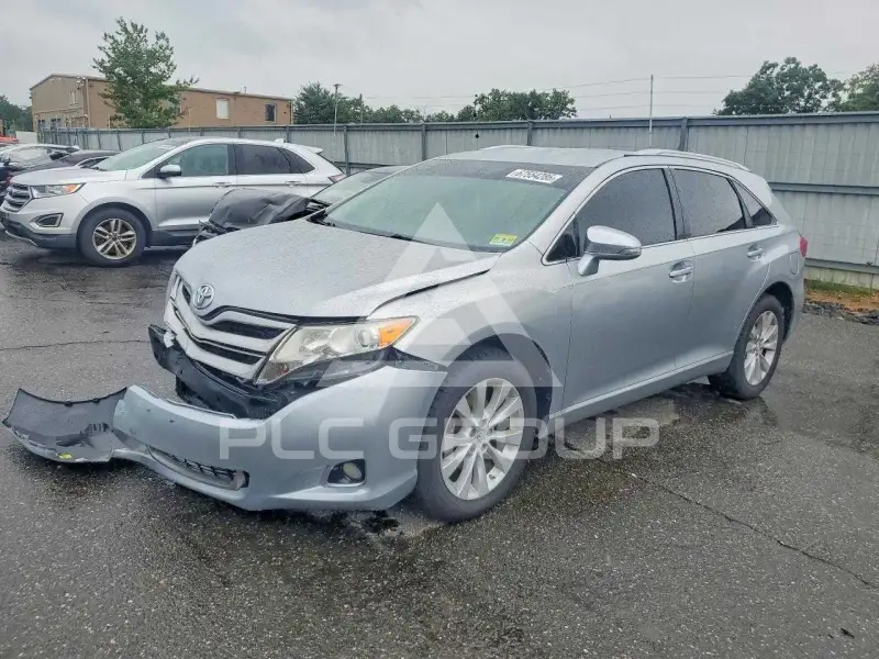 2015 Toyota VENZA photo