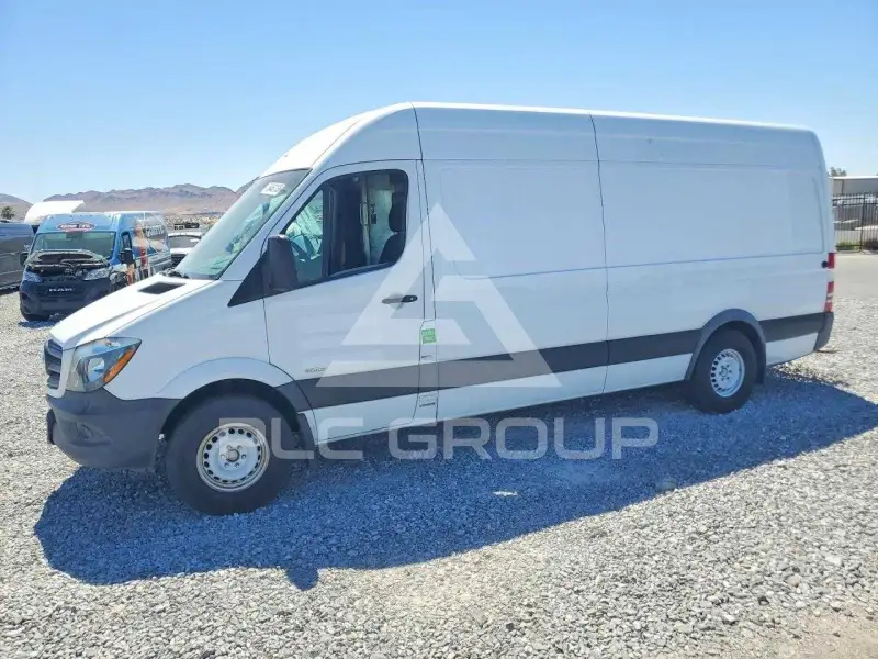 2015 Mercedes Benz Sprinter фото