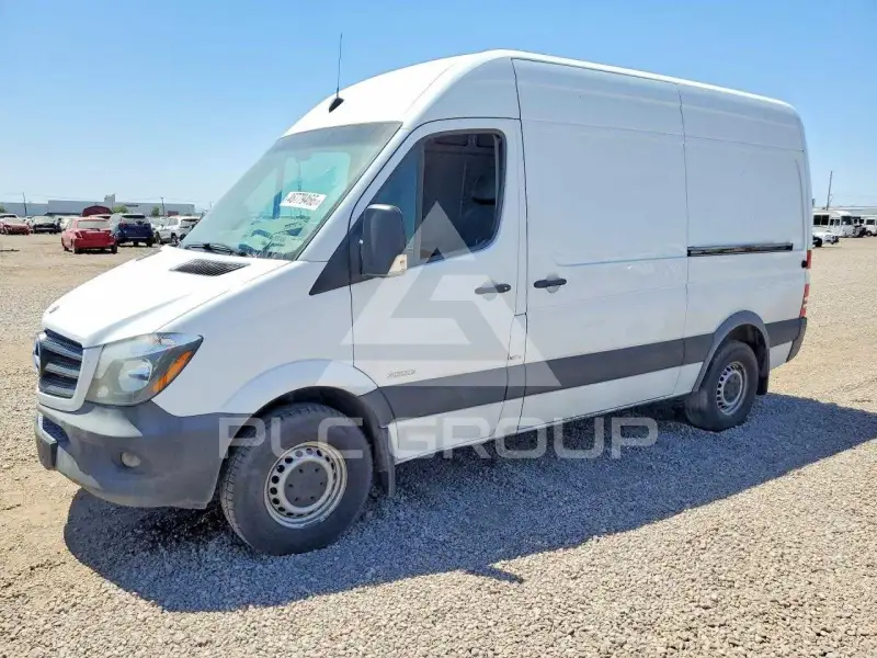 2015 Mercedes Benz Sprinter photo