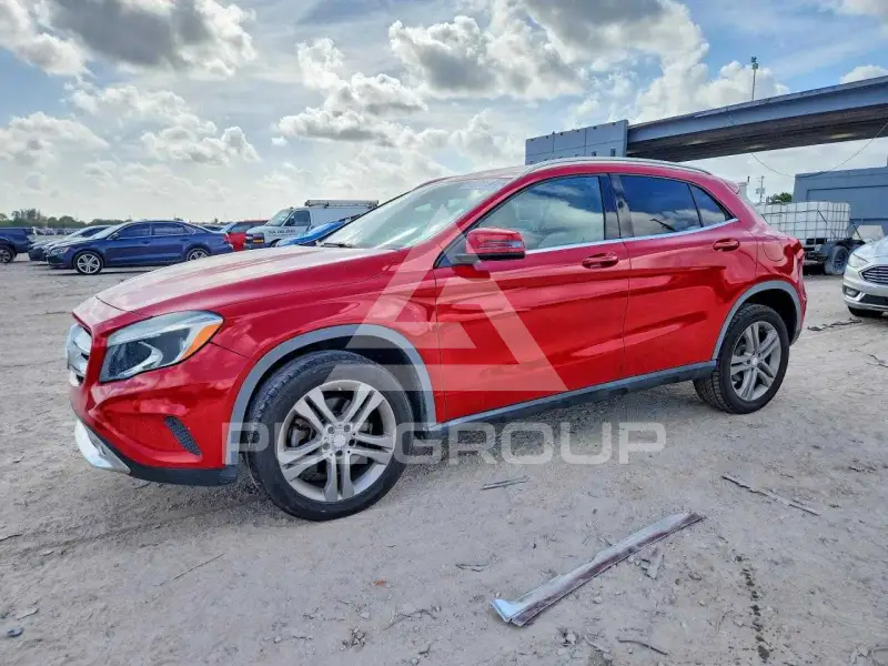 2015 Mercedes Benz GLA-Class фото