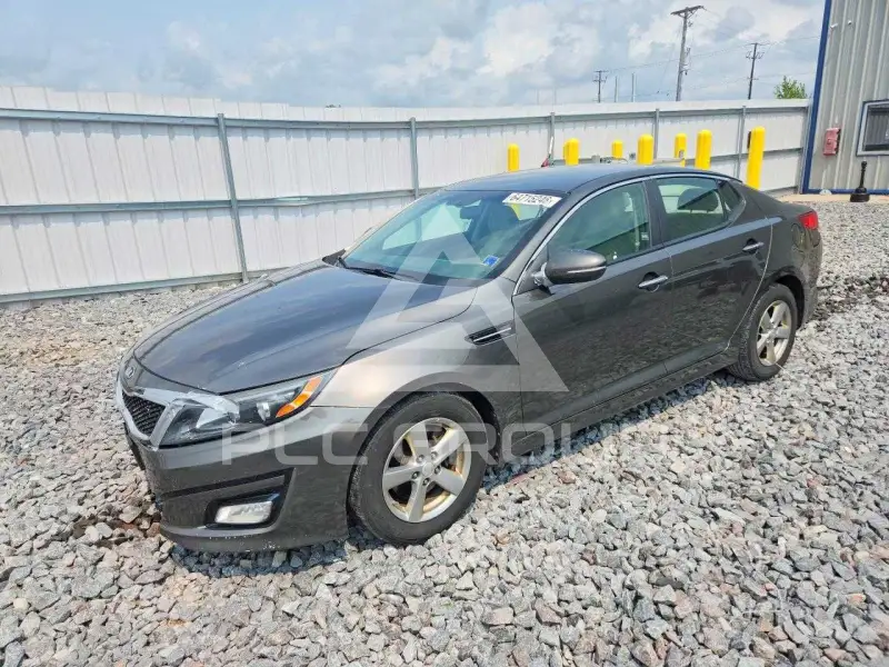 2015 KIA Optima photo