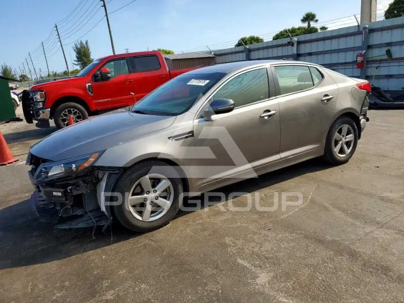 2015 KIA Optima photo