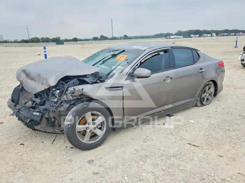 2015 KIA Optima photo