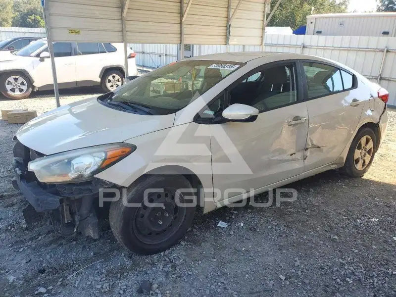 2015 KIA Forte photo