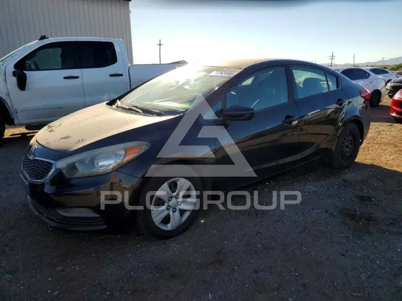 2015 KIA Forte photo
