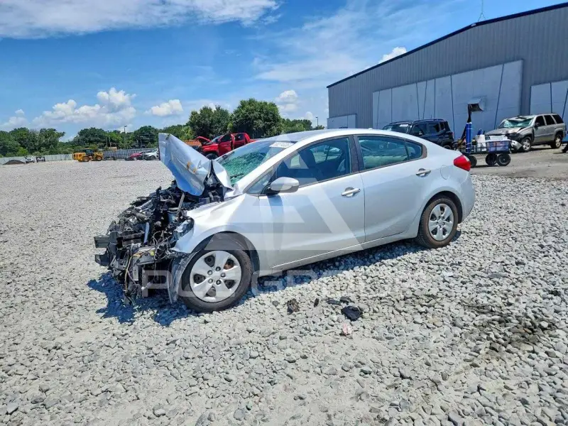 2015 KIA Forte photo