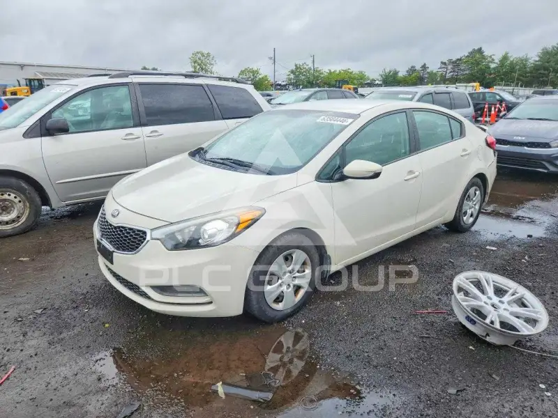 2015 KIA Forte photo