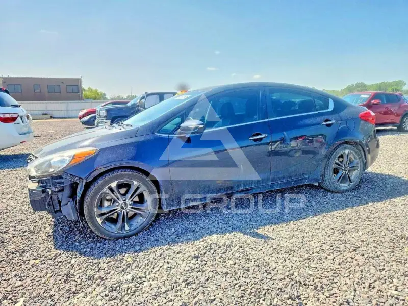 2015 KIA Forte photo