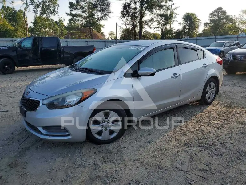 2015 KIA Forte фото